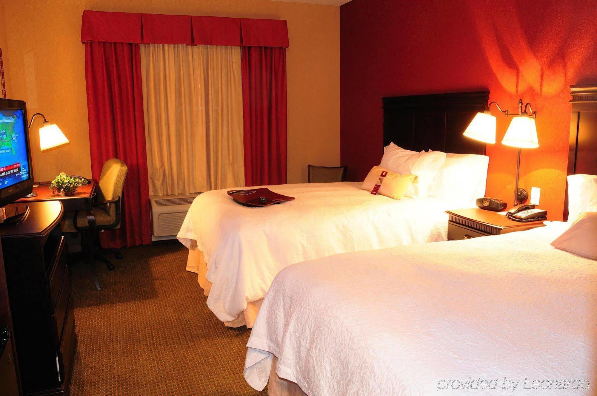 Hampton Inn & Suites Boerne Oda fotoğraf